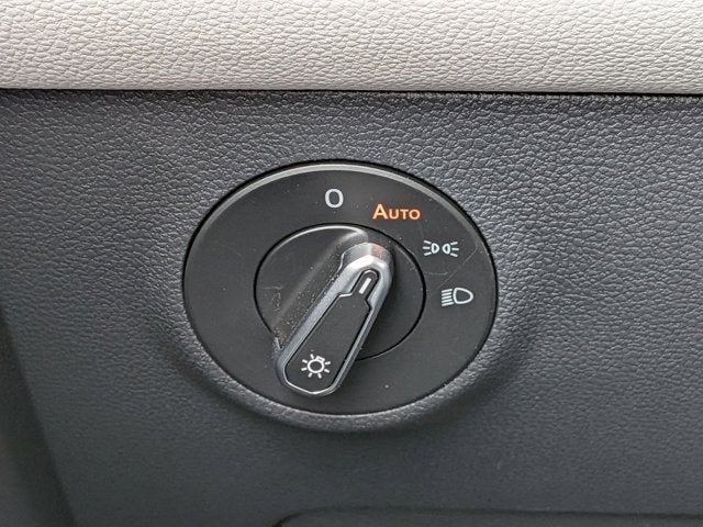 2025 Volkswagen Taos S