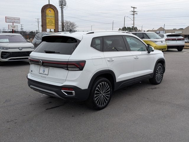 2025 Volkswagen Taos SE