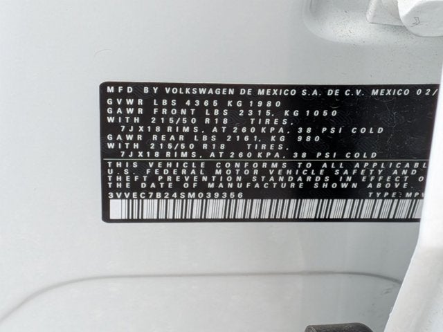 2025 Volkswagen Taos SE