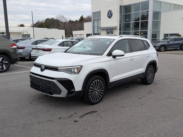 2025 Volkswagen Taos SE