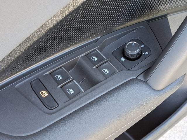 2025 Volkswagen Tiguan SE R-Line Black