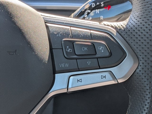 2025 Volkswagen Tiguan SE R-Line Black