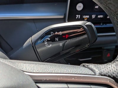 2025 Volkswagen Tiguan SE R-Line Black