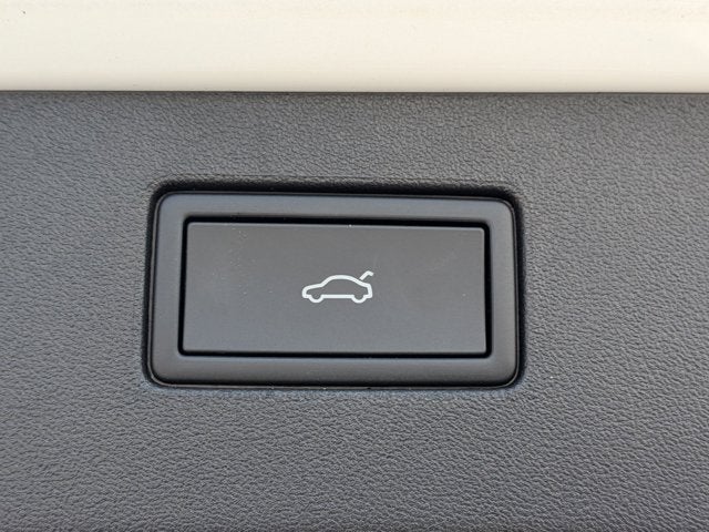 2025 Volkswagen Tiguan SE R-Line Black