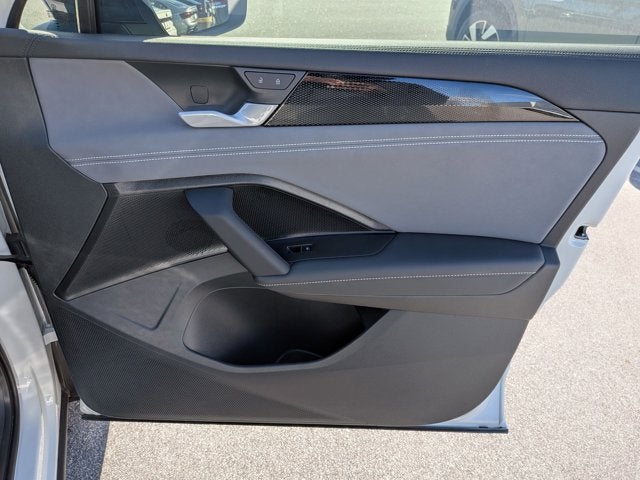 2025 Volkswagen Tiguan SE R-Line Black