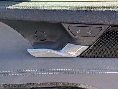 2025 Volkswagen Tiguan SE R-Line Black