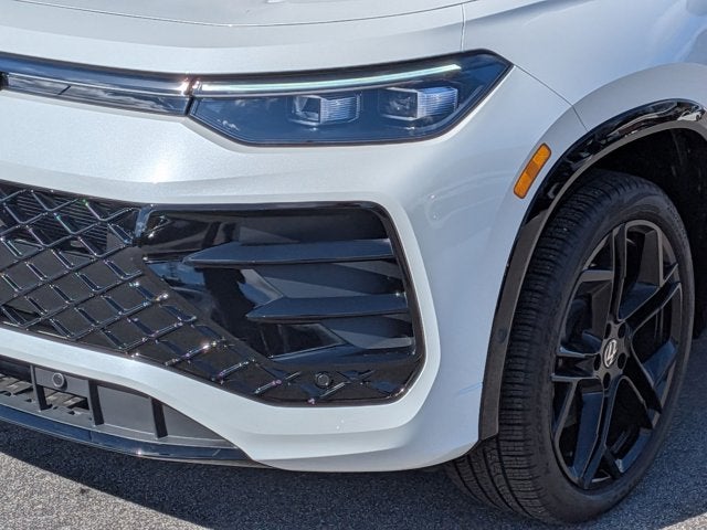 2025 Volkswagen Tiguan SE R-Line Black