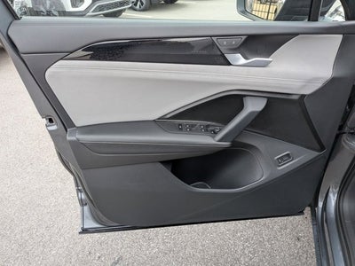 2025 Volkswagen Tiguan SE R-Line Black