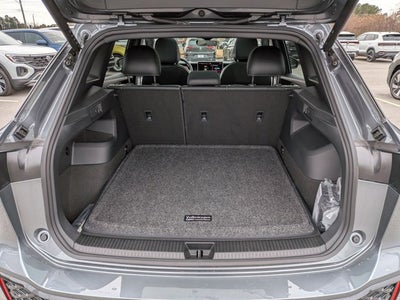 2025 Volkswagen Tiguan SE R-Line Black