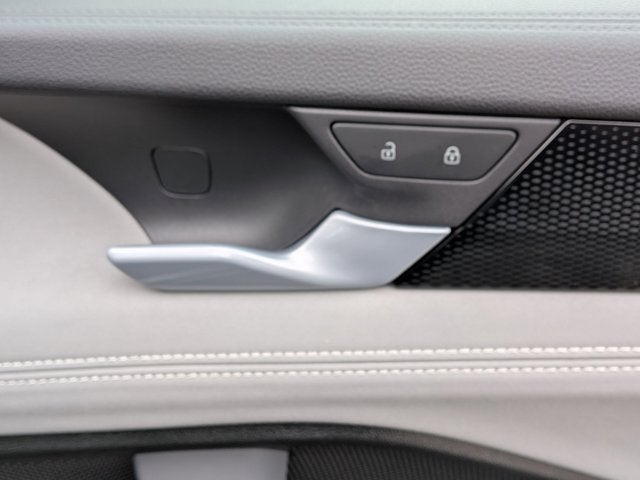 2025 Volkswagen Tiguan SE R-Line Black