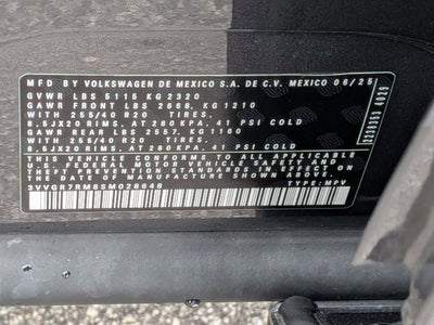 2025 Volkswagen Tiguan SE R-Line Black