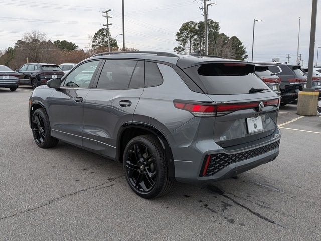 2025 Volkswagen Tiguan SE R-Line Black