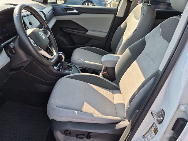 2023 Volkswagen Taos SE