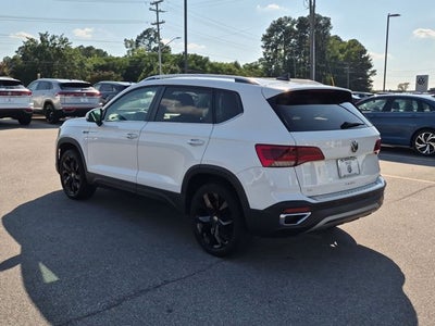 2023 Volkswagen Taos SE
