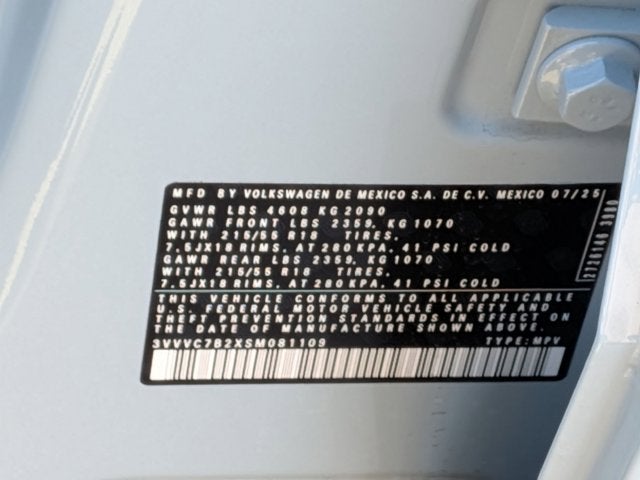 2025 Volkswagen Taos SE