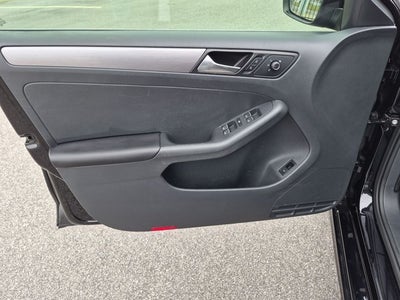 2015 Volkswagen Jetta 2.0L TDI SE w/Connectivity