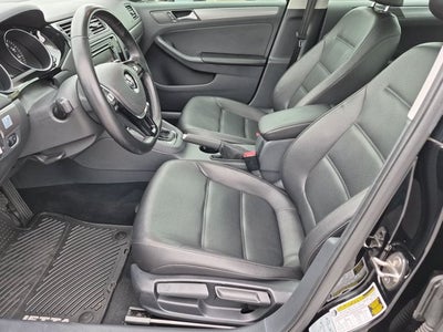 2015 Volkswagen Jetta 2.0L TDI SE w/Connectivity