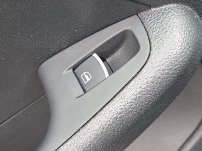 2015 Volkswagen Jetta 2.0L TDI SE w/Connectivity