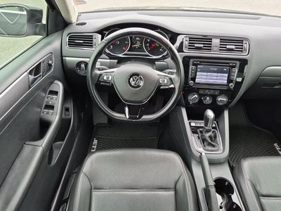 2015 Volkswagen Jetta 2.0L TDI SE w/Connectivity