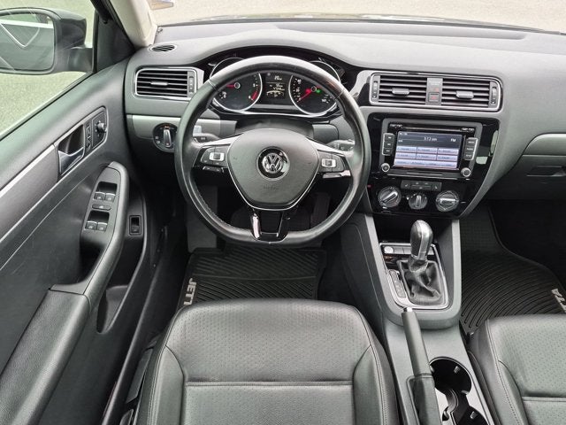 2015 Volkswagen Jetta 2.0L TDI SE w/Connectivity
