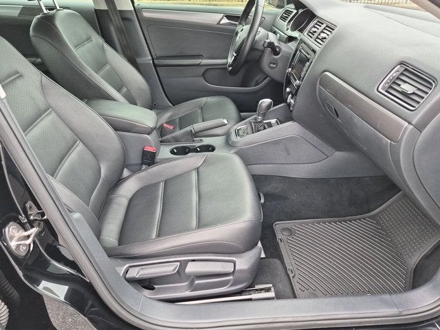 2015 Volkswagen Jetta 2.0L TDI SE w/Connectivity