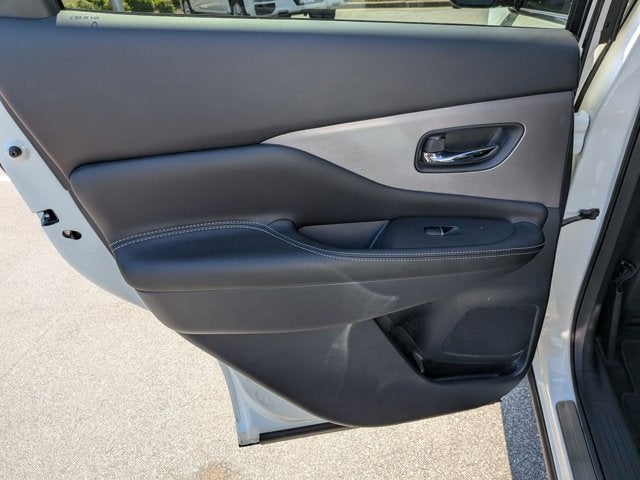 2022 Nissan Murano SL
