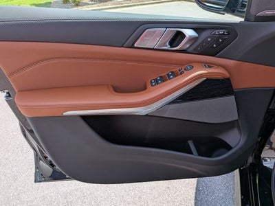2027 BMW X7 xDrive40i