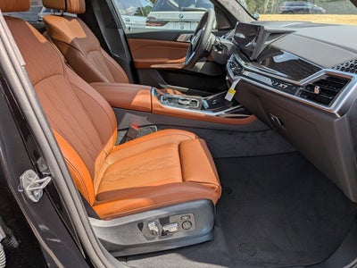 2027 BMW X7 xDrive40i