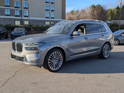 2025 BMW X7 xDrive40i