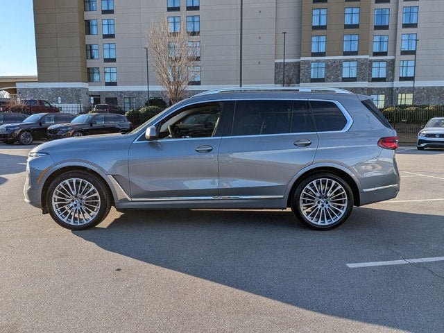 2025 BMW X7 xDrive40i