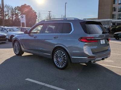 2025 BMW X7 xDrive40i