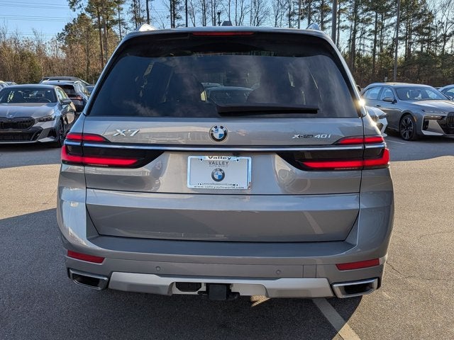 2025 BMW X7 xDrive40i