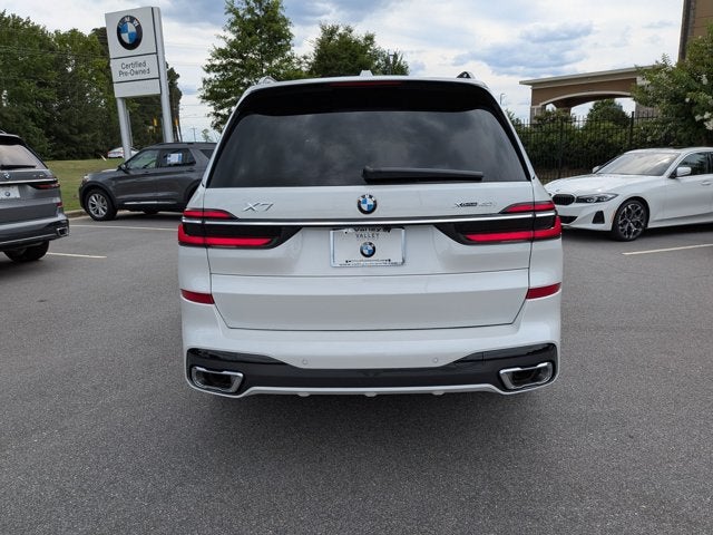 2027 BMW X7 xDrive40i