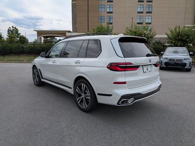 2027 BMW X7 xDrive40i