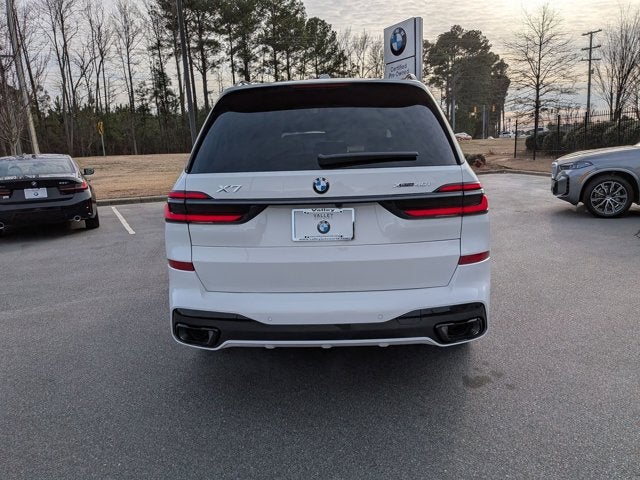 2026 BMW X7 xDrive40i