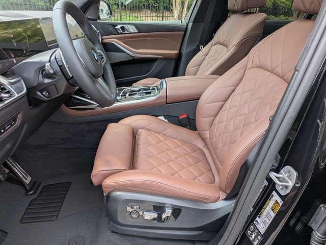 2027 BMW X7 xDrive40i