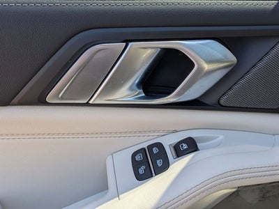 2026 BMW X7 M60i