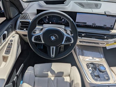 2026 BMW X7 M60i