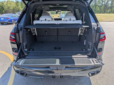 2026 BMW X7 M60i