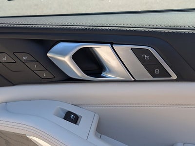 2026 BMW X7 M60i