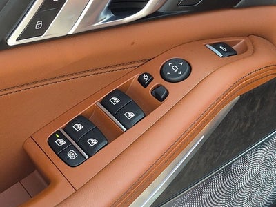 2026 BMW X7 M60i