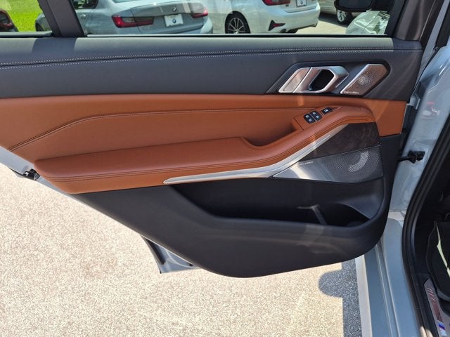 2026 BMW X7 M60i