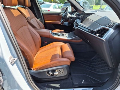 2026 BMW X7 M60i
