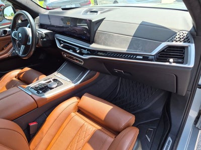 2026 BMW X7 M60i