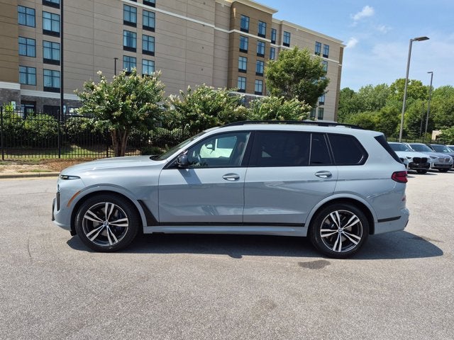 2026 BMW X7 M60i