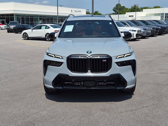 2026 BMW X7 M60i