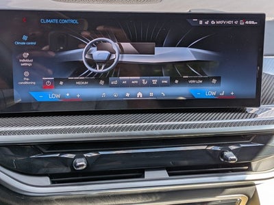 2027 BMW X7 M60i