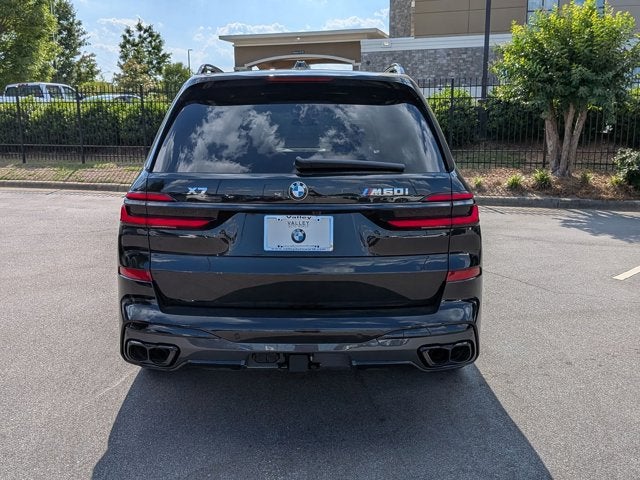 2027 BMW X7 M60i