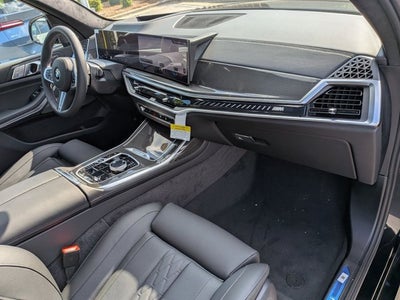 2027 BMW X7 M60i