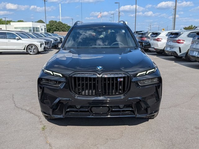 2027 BMW X7 M60i